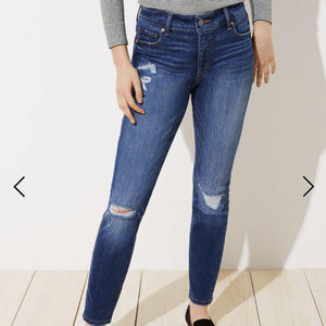 LOFT Destructed Slim Pocket Skinny Jeans. Curvy